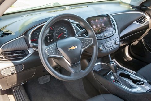Used 2020 Chevrolet Malibu LS w/ Driver Confidence Package II image 10