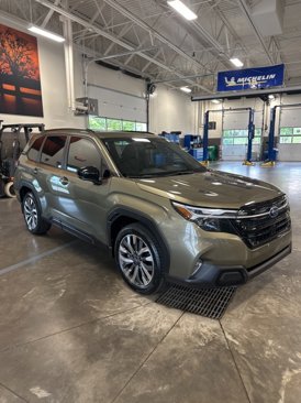 New 2025 Subaru Forester Touring image 4