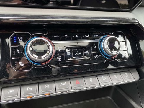 New 2026 GMC Sierra 1500 AT4X image 14