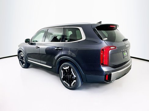 Used 2025 Kia Telluride S image 5