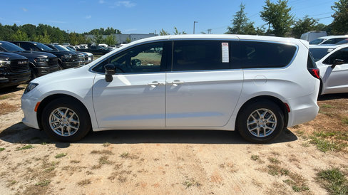 New 2026 Chrysler Voyager LX image 11