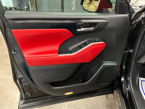 Used 2024 Toyota Highlander XSE image 20