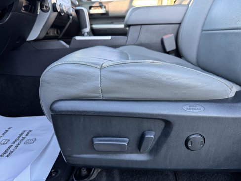 Used 2017 Toyota Tundra Limited image 11