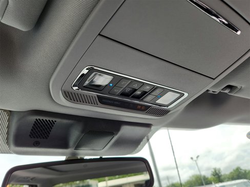 New 2025 Ford F350 Lariat w/ Black Appearance Package image 18