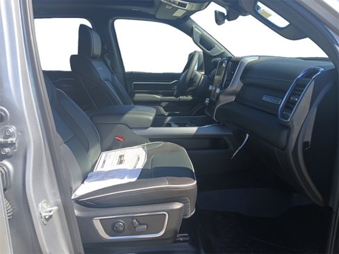 New 2025 RAM 1500 Laramie w/ Laramie Southwest Edition image 15