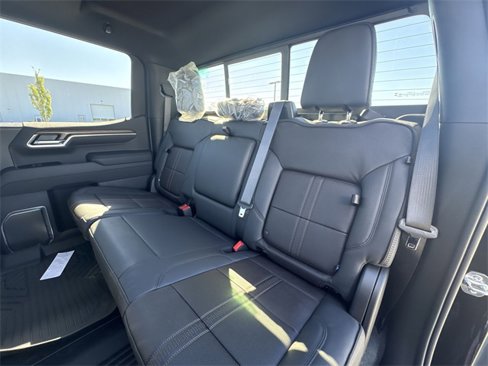 New 2026 Chevrolet Silverado 1500 High Country w/ Midnight Edition image 26