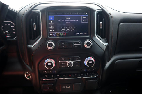 Used 2022 GMC Sierra 2500 AT4 w/ AT4 Premium Plus Package image 10