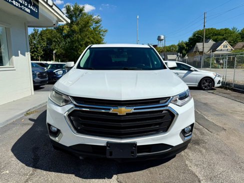 Used 2020 Chevrolet Traverse LT w/ Driver Confidence II Package image 4