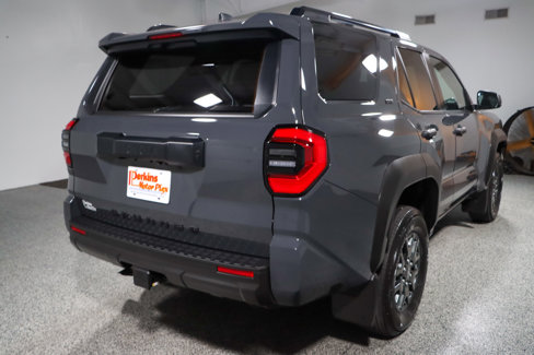 Used 2025 Toyota 4Runner SR5 image 7