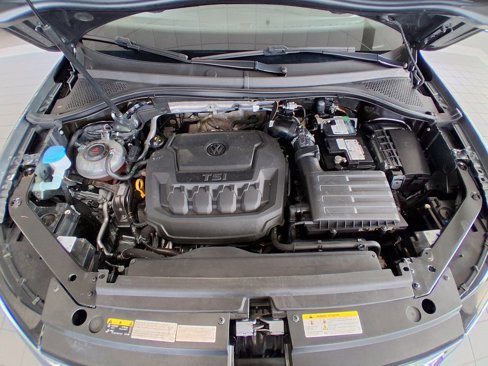 Used 2022 Volkswagen Tiguan SE image 29