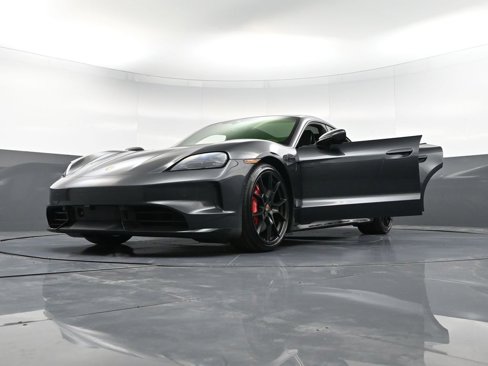 New 2025 Porsche Taycan GTS image 42