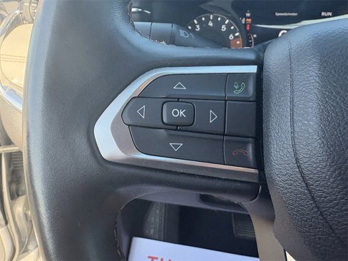 Certified 2022 Jeep Compass Limited image 15