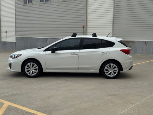 Used 2019 Subaru Impreza 2.0i image 4