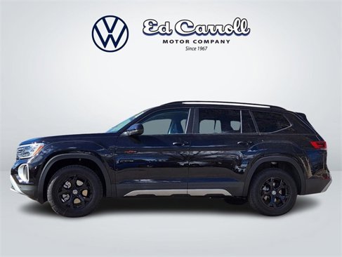 New 2025 Volkswagen Atlas Peak Edition SE image 4