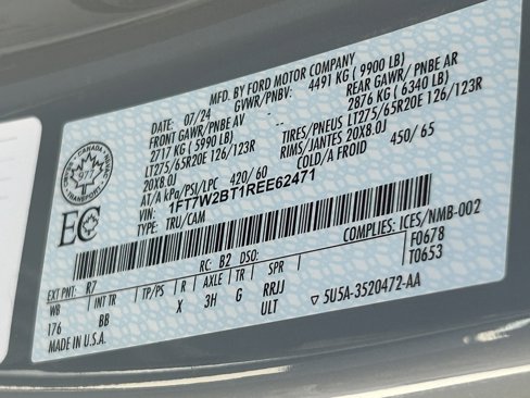 Used 2024 Ford F250 Platinum image 39