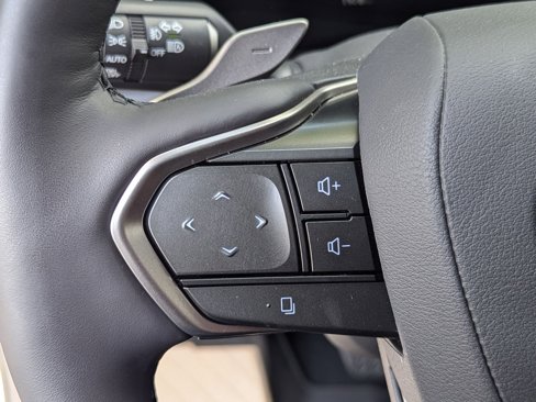 Used 2025 Lexus NX 300h AWD w/ Luxury Package image 26