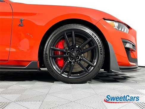 Used 2022 Ford Mustang Shelby GT500 w/ Technology Package image 43