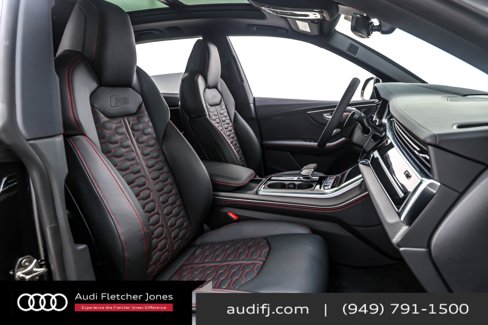 New 2025 Audi RS Q8 performance image 7