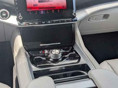 New 2025 Jeep Wagoneer L Series II image 23