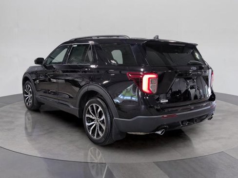 Certified 2023 Ford Explorer ST-Line w/ Class IV Trailer Tow Package image 3