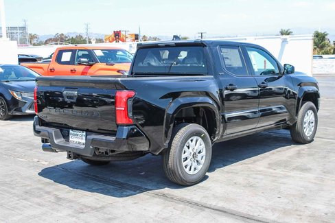 New 2025 Toyota Tacoma SR5 image 9