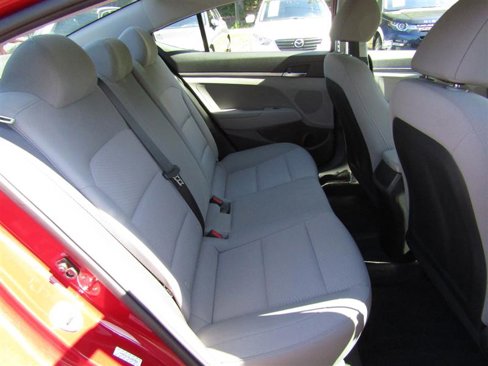 Used 2020 Hyundai Elantra SE image 33