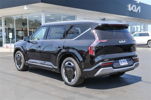 New 2026 Kia EV9 Land image 15