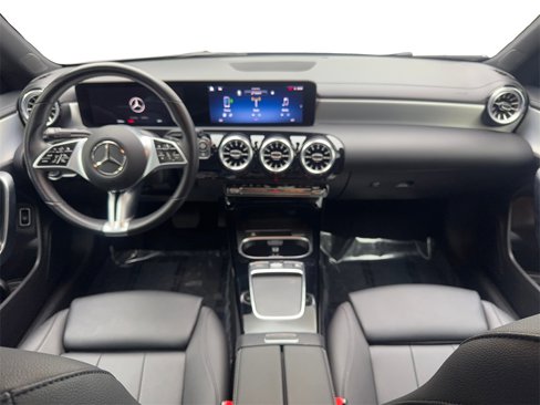 Used 2025 Mercedes-Benz CLA 250 image 48