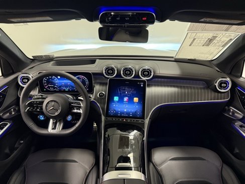 New 2025 Mercedes-Benz GLC 63 AMG S image 13