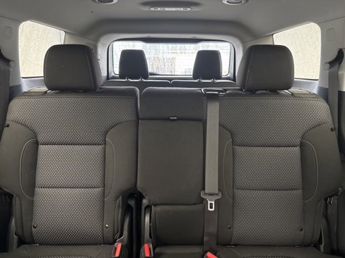 Used 2023 GMC Acadia SLE w/ Driver Convenience Package image 14
