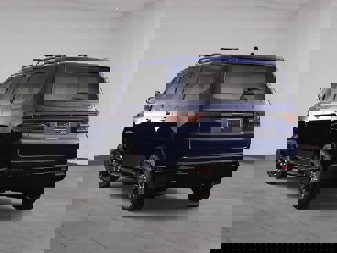New 2025 Jeep Wagoneer Series II image 4