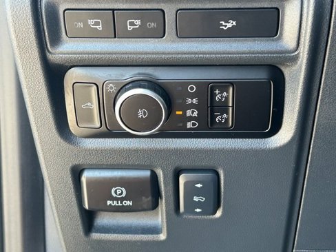 Used 2024 Ford F150 Lariat image 25