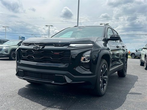 New 2026 Chevrolet Equinox RS w/ LPO, Floor Liner Package image 3