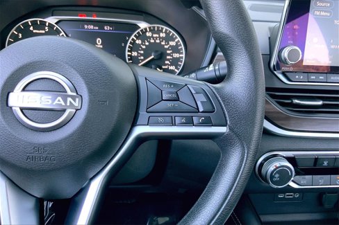 Used 2023 Nissan Altima 2.5 SV image 21