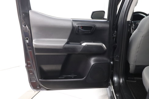 Used 2019 Toyota Tacoma SR5 image 20