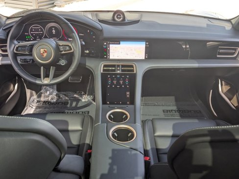 New 2025 Porsche Taycan GTS image 23