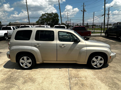 Used 2009 Chevrolet HHR LS image 7