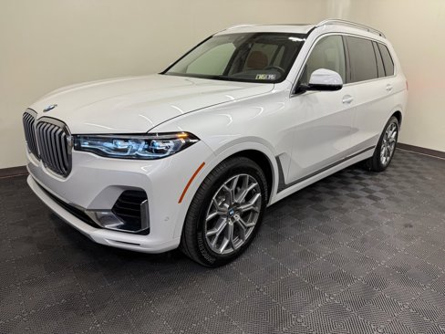 Used 2022 BMW X7 xDrive40i w/ Premium Package image 1
