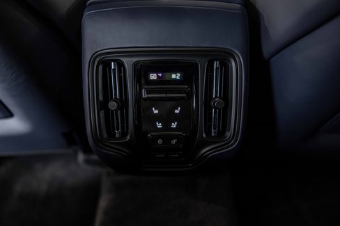 Used 2025 Aston Martin DBX 707 image 39