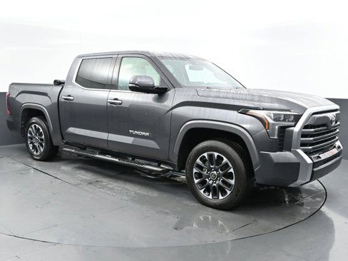 Used 2023 Toyota Tundra Limited image 2