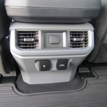 Used 2023 Ford F150 XLT w/ Trailer Tow Package image 9