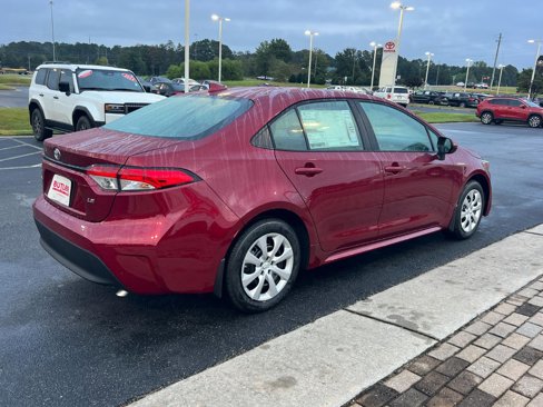 New 2026 Toyota Corolla LE image 5