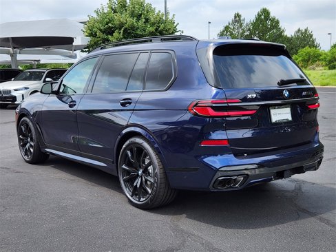 New 2026 BMW X7 M60i image 3