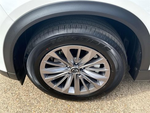 New 2025 MAZDA CX-90 3.3 Turbo w/ Preferred Package image 6
