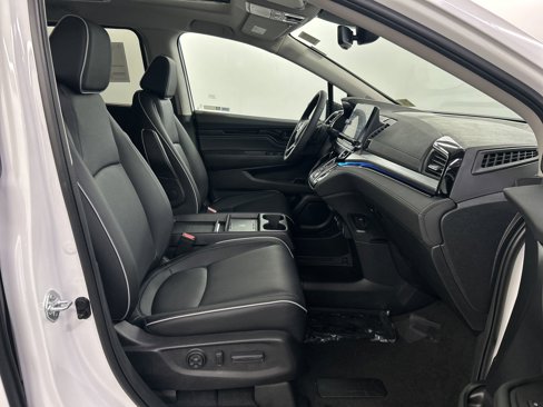 New 2026 Honda Odyssey Touring image 29