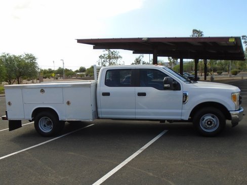 Used 2017 Ford F350 XL w/ Power Equipment Group image 6