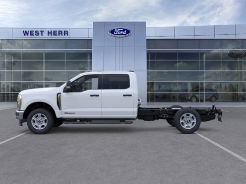 New 2026 Ford F350 XLT w/ Snow Plow Prep Package image 4