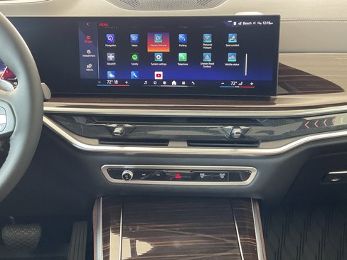 New 2026 BMW X5 xDrive50e w/ Premium Package image 16