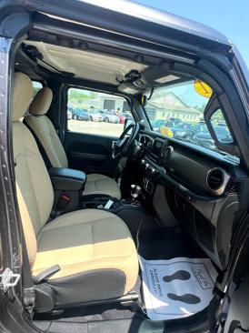 Used 2021 Jeep Wrangler Unlimited Sport image 15