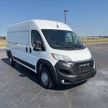 Used 2024 RAM ProMaster 3500 w/ Convenience Group image 2